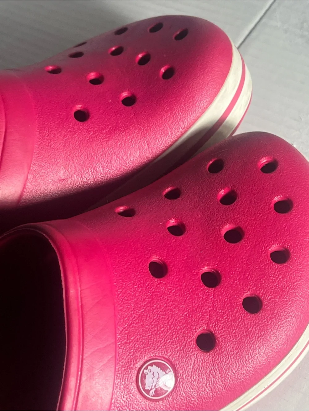 Crocs size men’s size 9, women’s size 11